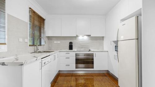 Copacabana House | Copacabana Tranquil Escape Views, Pet Friendly On Request Accom Holidays