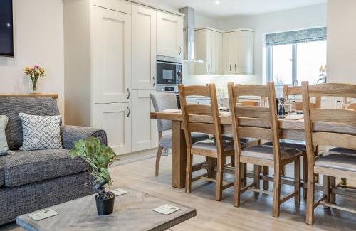 Ludchurch House | Copper Beech Cottage - Uk35892