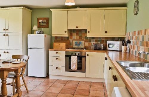 Beccles House | Copper Cottage
