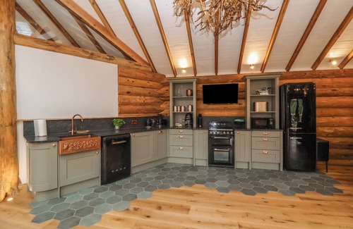 Chulmleigh Cottage | Copper Lodge