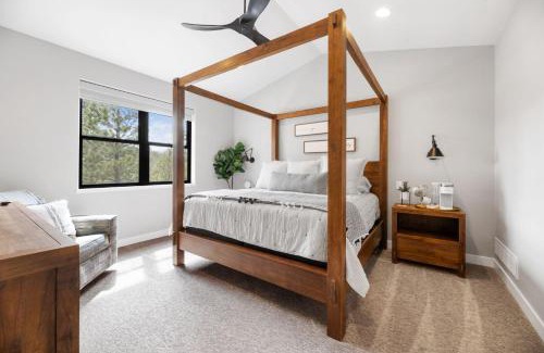 Lead House | Copper Skies Lodge at Powder House Pass
