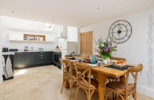 Stow-on-the-Wold House | Copperbeech