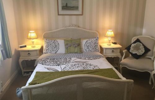 Norwich Bed & Breakfast | Copperfields Guest House