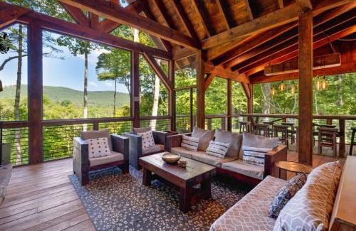 Epworth House | Copperline Lodge - Luxury Creekside Retreat - Creekside Views, Hot Tub, Game Room, Outdoor Fireplaces, Chef Kitchen, Fire Pit -