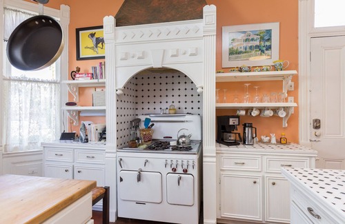 San Jacinto Bed & Breakfast | Coppersmith Inn B&B