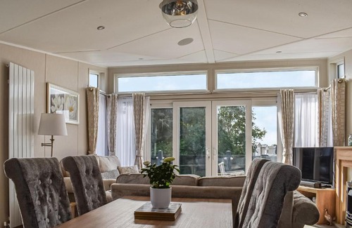 Saxmundham House | Copse View