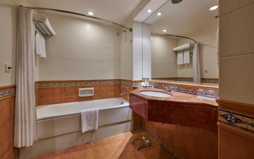 Garhoud Hotel | Copthorne Airport Hotel Dubai