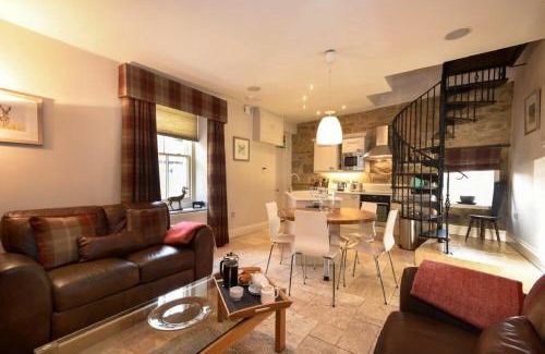 Warkworth House | Coquet Cottage Warkworth