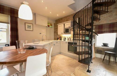 Warkworth House | Coquet Cottage Warkworth