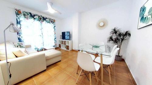 Zahara de los Atunes Apartment | Coqueto y práctico apartamento en pueblo de Zahara