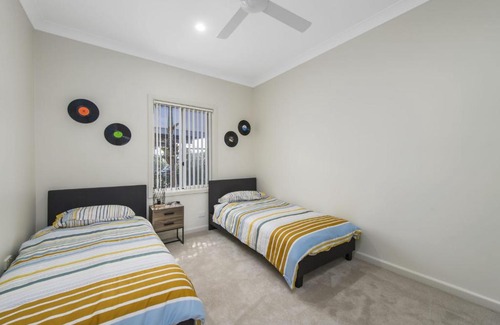Crescent Head House | Corakuna 3 Korogora Street