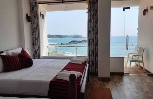 Mirissa Hotel | Coral Beach Hotel