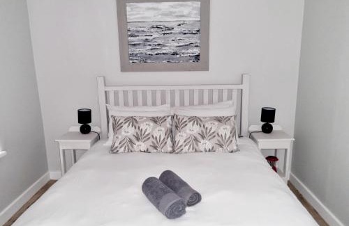 Struisbaai House | Coral Cottage