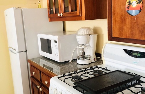 Placencia Hotel | Coral Cove Inn