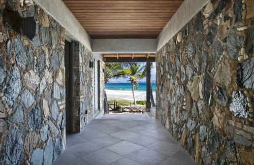 Estate Johns Folly House | Coral Cove ~ Oceanfront Retreat