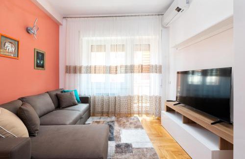 Quartiere XXXIV Lido di Ostia Levante Apartment | Coral House A Short Stroll to the Beach