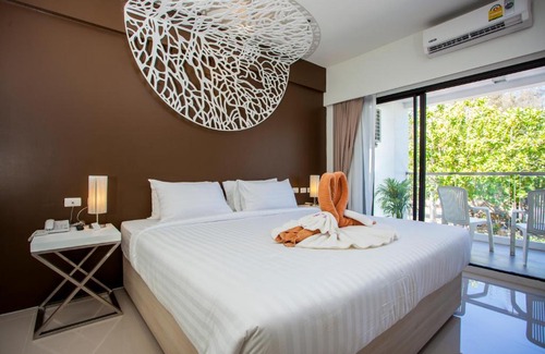 Karon Hotel | Coral Inn