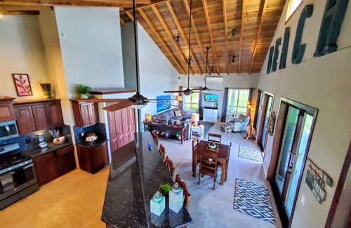 Isla de Utila House | Coral Ridge House entire house - Dolphin Run @ Tradewinds