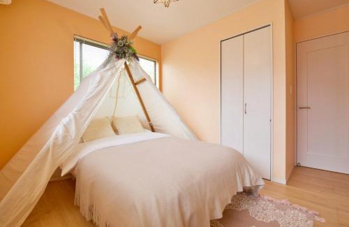 Kin Villa | Coral Suite YAKA
