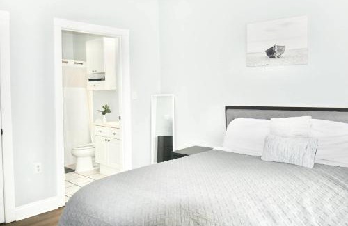 Charlotte House | Coralbell Villa - University City