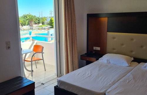Tingaki Hotel | Corali Hotel