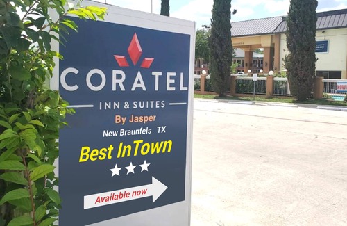 New Braunfels Hotel | Coratel Inn & Suites By Jasper New Braunfels IH-35 EXT 189- 1 King Bed NS