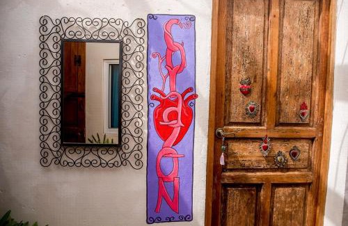 Barrio de Santiago Apartment | Corazón by Majikal B&B