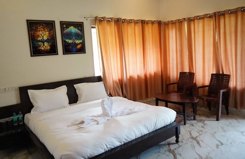 Bail Parao Hotel | Corbett Nature Walk