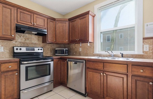 Downtown Historic District House | Cordova Dream Manor