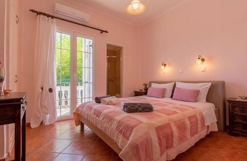 Chalikounas Villa | Corfu Dream Holidays Villa Dino