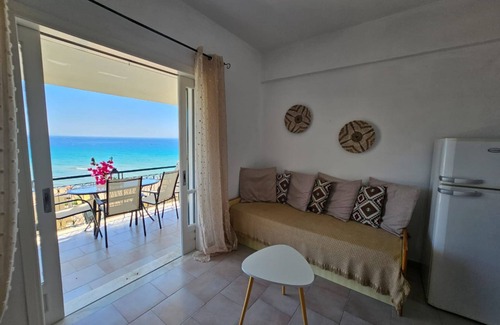 Glyfada Apartment | Corfu Glyfada Menigos 150