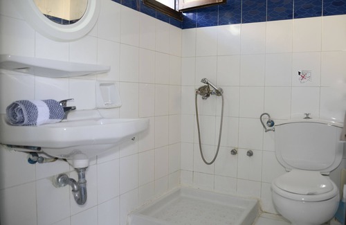 Agioi Deka House | Corfu Room