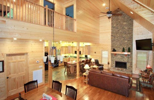 Cosby House | Cork's Creekside