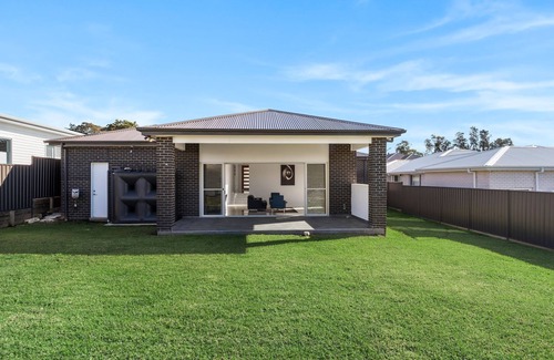 Nulkaba House | Cork & Vine on Coolalta - A Cellar Door Escape