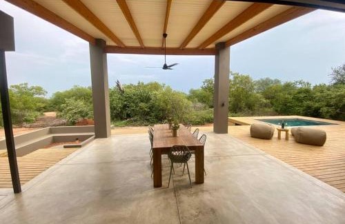 Hoedspruit Villa | Corkwood Villa