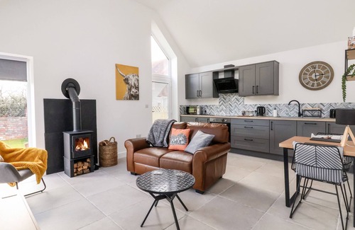 Saint Asaph Cottage | Cornelyn Bach