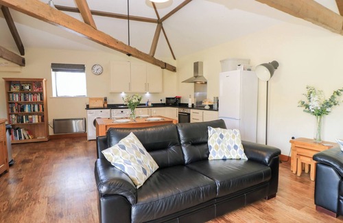 Blandford Forum Cottage | Corner Barn