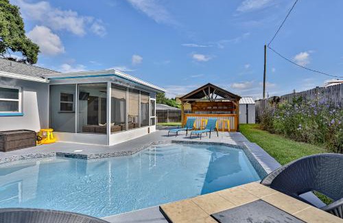 Largo House | Corner By The Coast