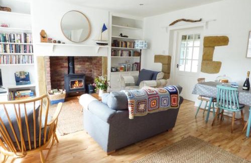 Woodhorn House | Corner Cottage