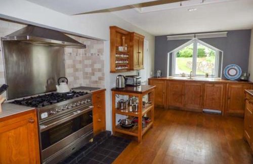 Reynoldston House | Corner Cottage