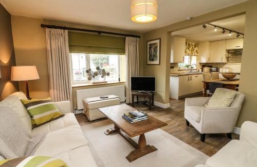 Sedbergh House | Corner Cottage