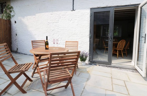 North Dalton Cottage | Corner View, GREAT DRIFFIELD