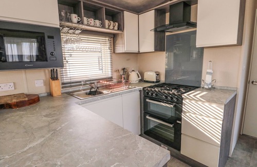 Llandwrog Cottage | CORNERSTONE, pet friendly, country holiday cottage in Caernarfon
