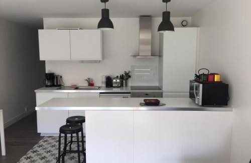 Concarneau Apartment | Corniche I 40 M2 - 40 M de l'eau et plages ! AU CALME wir sprechen flieBen deutsch, we speak English