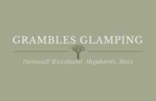 Lanivet Apartment | Cornwall Woodland Shepherd's Hut Deirdres Hut