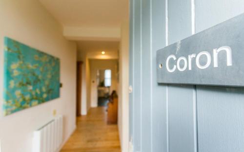 Ty Croes House | Coron