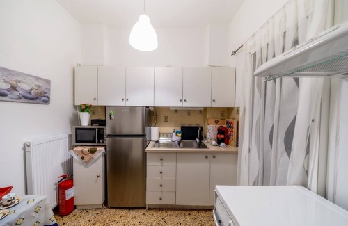 Thessaloniki City Centre Apartment | Corona Deluxe Apt Must