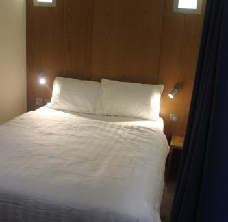 Rotherham Hotel | Corona Hotel Rotherham Sheffield Meadowhall