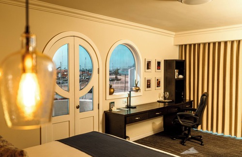 Ensenada Hotel | Corona Hotel & Spa