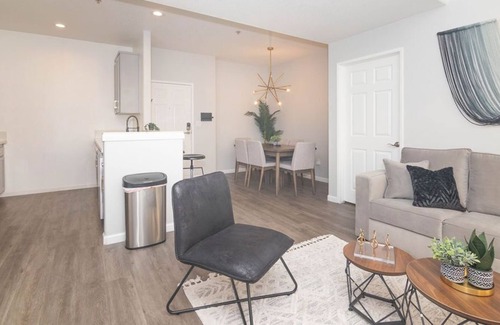 Bixby North Apartment | Corporate Housing- airport 4 miles+ wifi+ parking